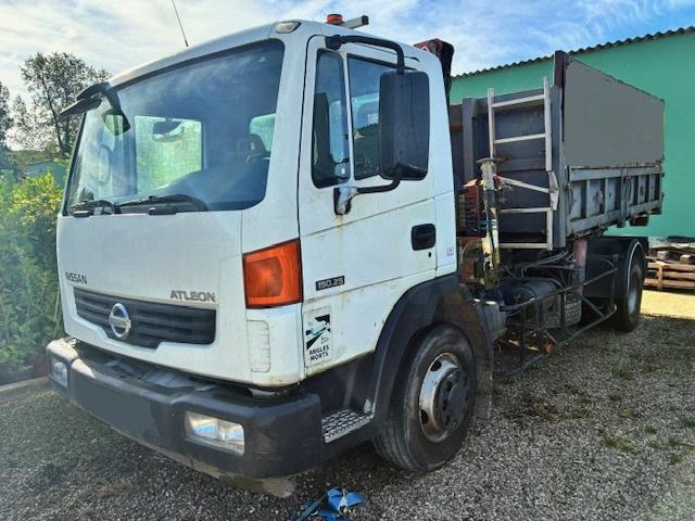 Nissan ATLEON 150.25 - Caminhão polibenne, Caminhão grua: foto 1 Nissan ATLEON 150.25 - Caminhão polibenne, Caminhão grua: foto 1