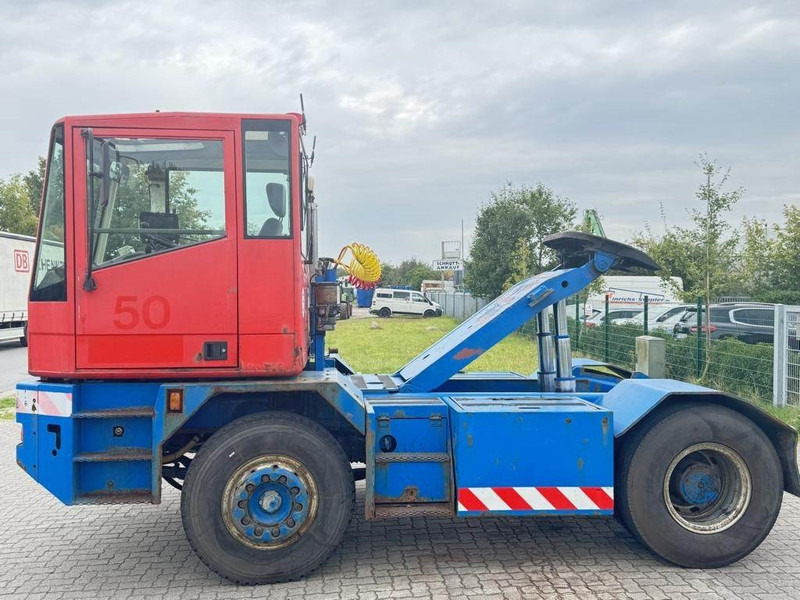 CVS Ferrari TT2516BV (4x2) - Tractor de terminal: foto 1 CVS Ferrari TT2516BV (4x2) - Tractor de terminal: foto 1