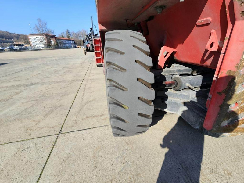 Kalmar DRG450-60C5 - Reachstacker porta contentores: foto 5 Kalmar DRG450-60C5 - Reachstacker porta contentores: foto 5