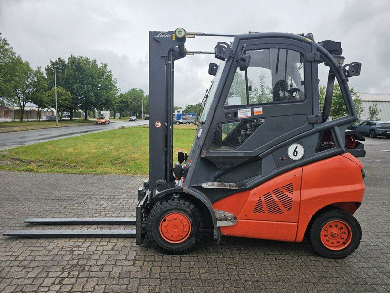 Linde H40T - Empilhadeira a gás: foto 1 Linde H40T - Empilhadeira a gás: foto 1