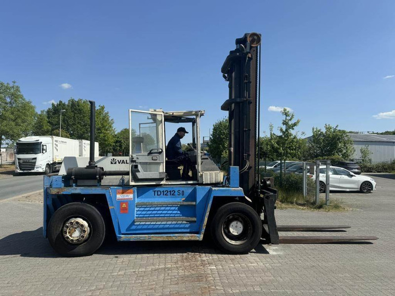 Valmet TD1212S - Empilhadeira a diesel: foto 3 Valmet TD1212S - Empilhadeira a diesel: foto 3