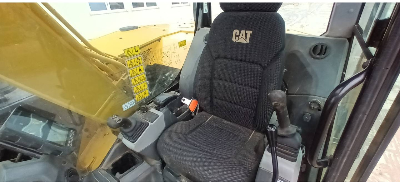 Escavadora de rastos CAT 307.5: foto 14