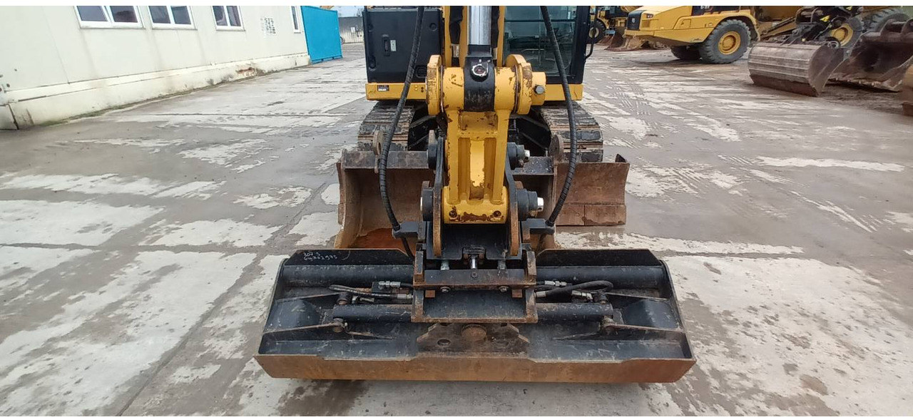 Escavadora de rastos CAT 307.5: foto 17