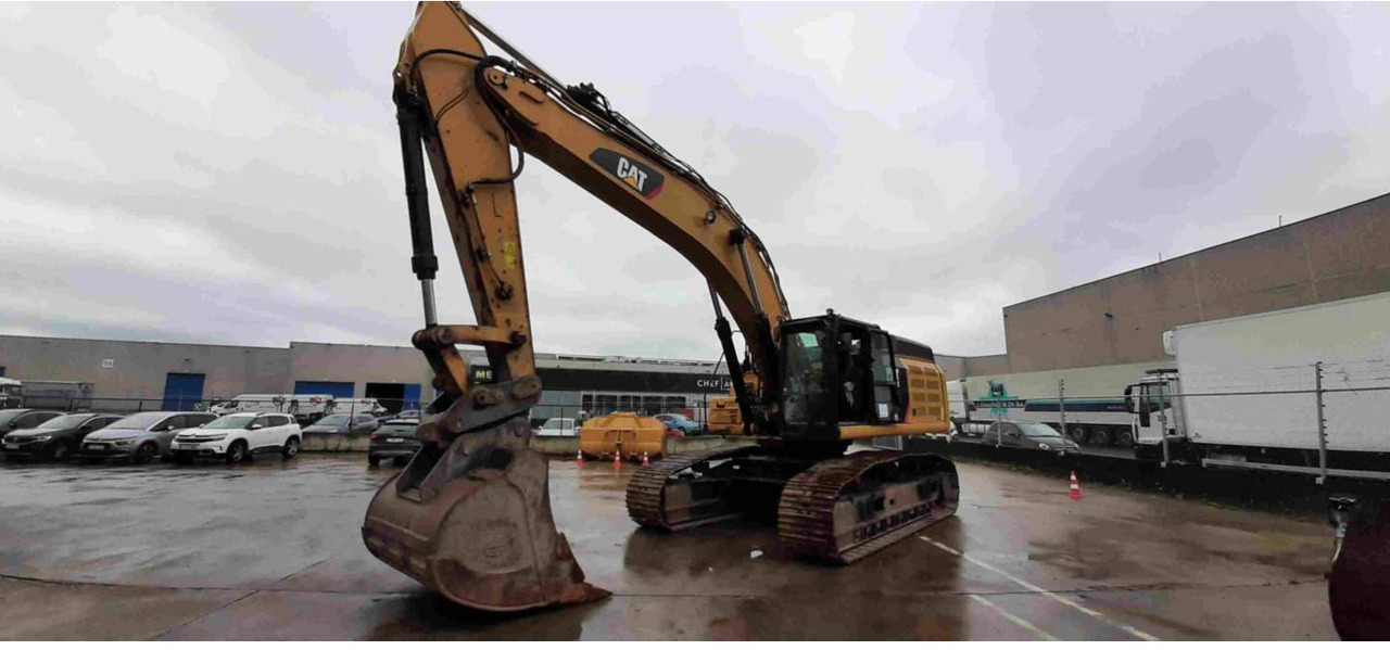 CAT 352F - Escavadora de rastos: foto 1 CAT 352F - Escavadora de rastos: foto 1