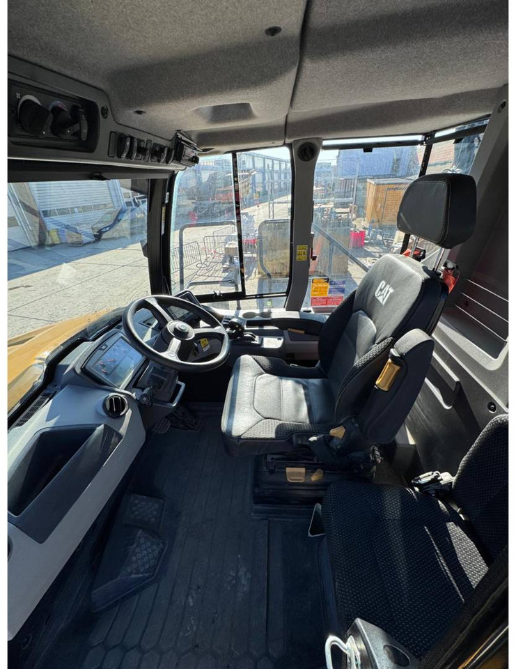 Caminhão articulado CAT 730-04: foto 16