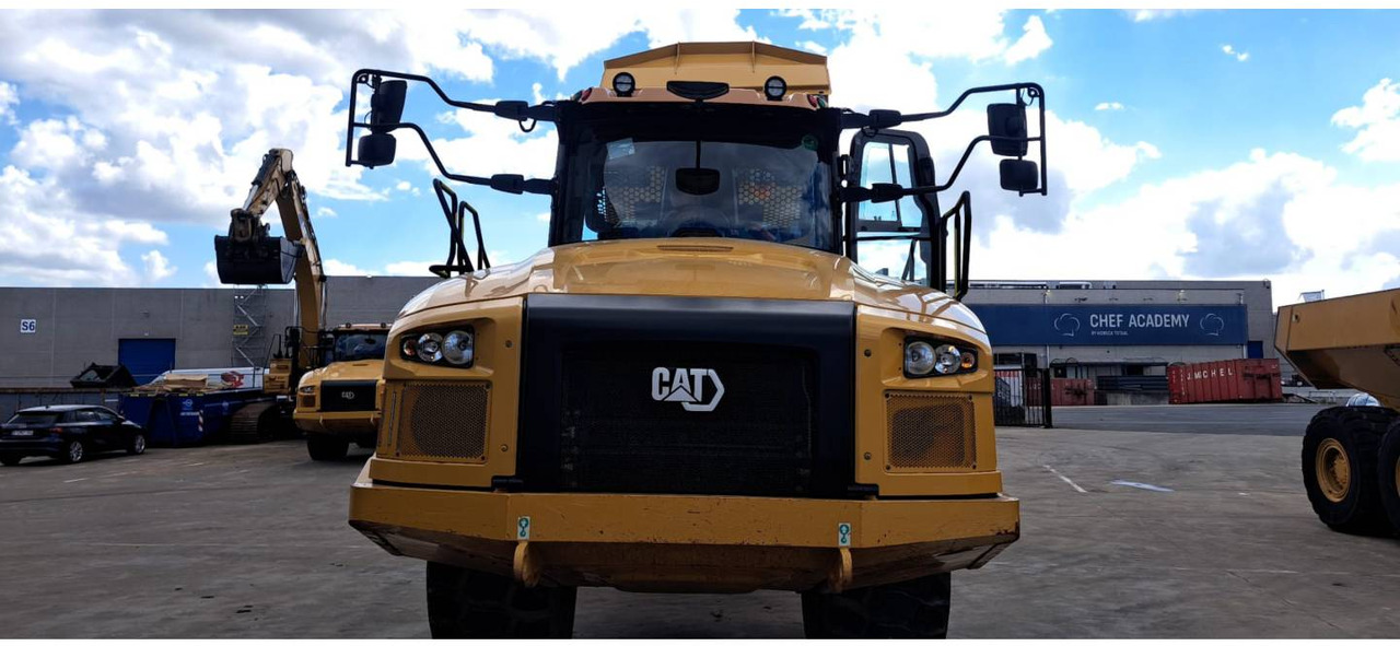 CAT 730 - Caminhão articulado: foto 1 CAT 730 - Caminhão articulado: foto 1