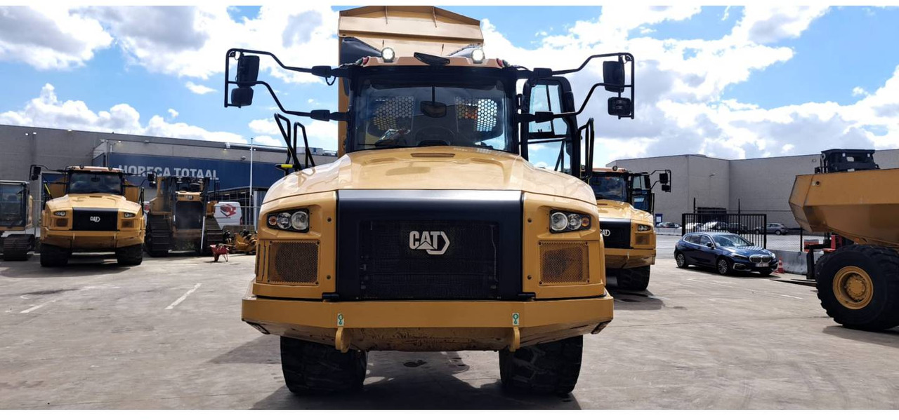 CAT 730 - Caminhão articulado: foto 1 CAT 730 - Caminhão articulado: foto 1