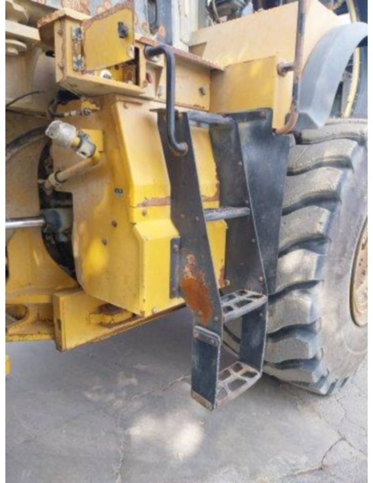 Carregadeira de rodas CAT 980M: foto 16