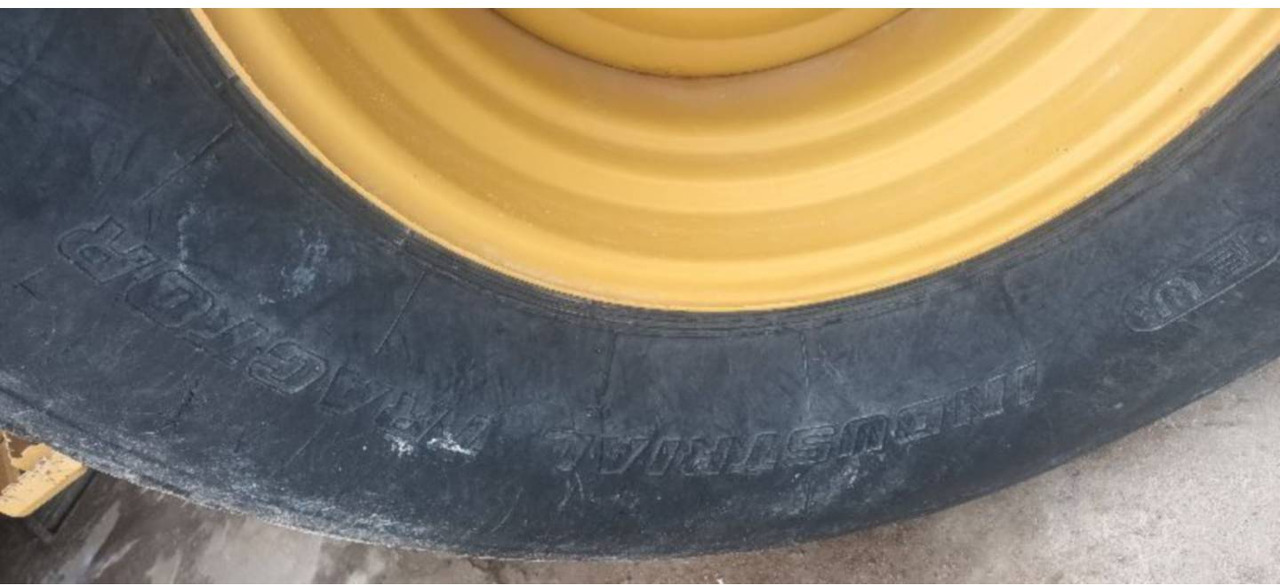 CAT CS74B 4F - Compactador: foto 5 CAT CS74B 4F - Compactador: foto 5
