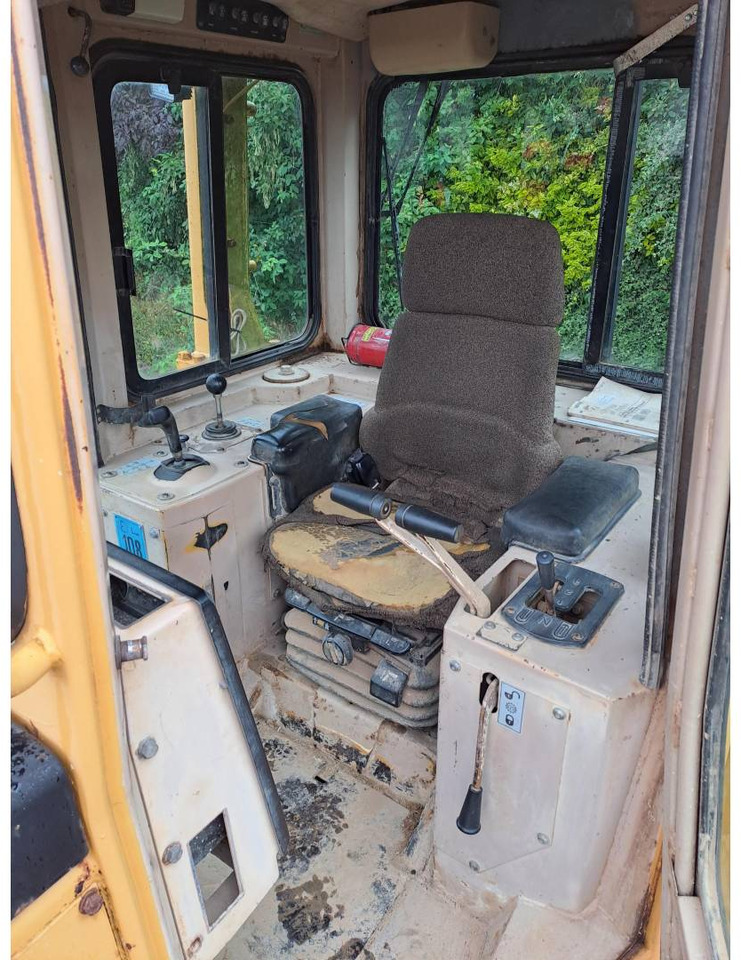 Buldôzer CAT D5H: foto 10