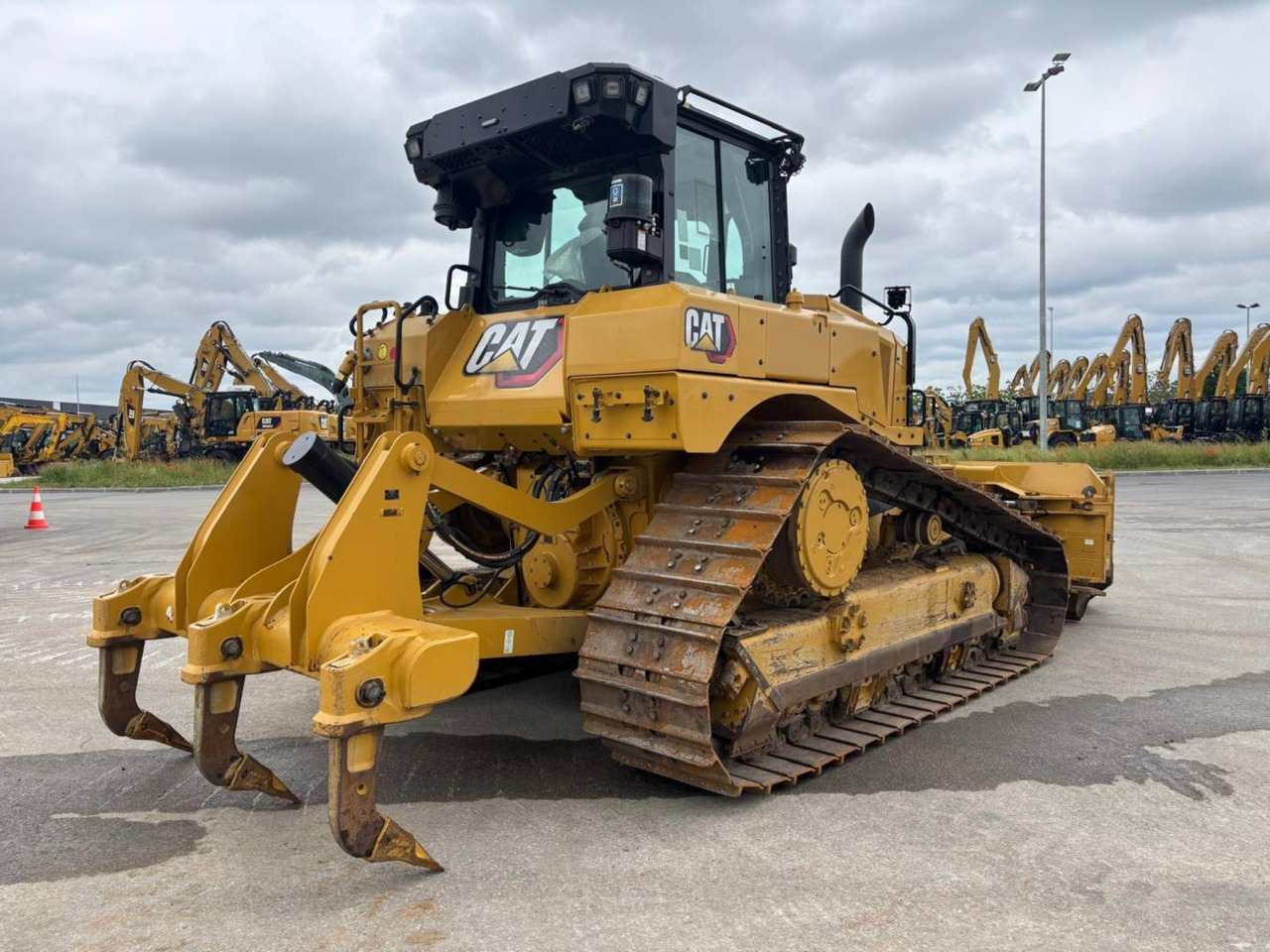 CAT D6 VPAT - Buldôzer: foto 4 CAT D6 VPAT - Buldôzer: foto 4