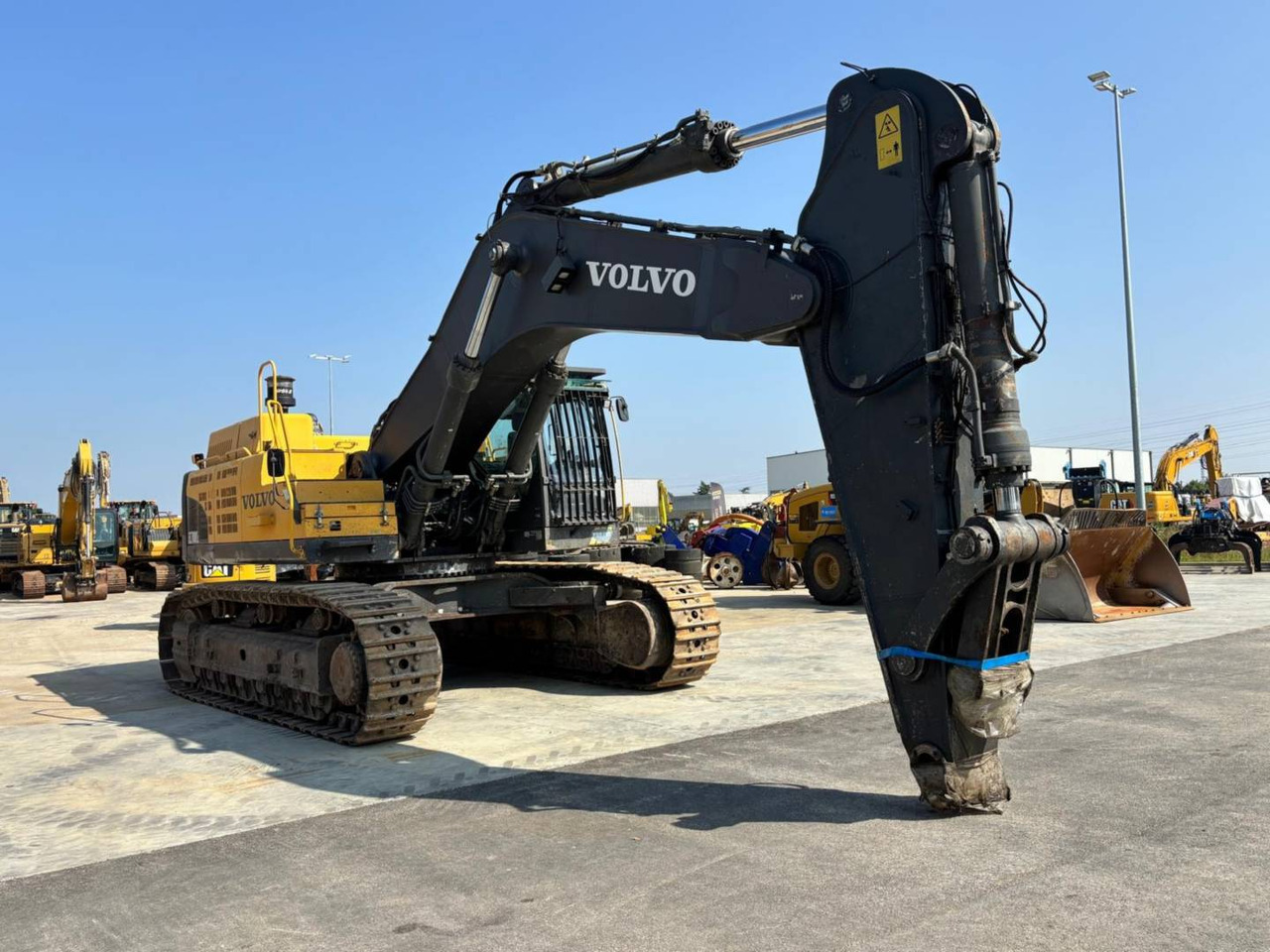 VOLVO CONSTRUCTION EQUIPMENT EC700 CL - Escavadora de rastos: foto 1 VOLVO CONSTRUCTION EQUIPMENT EC700 CL - Escavadora de rastos: foto 1