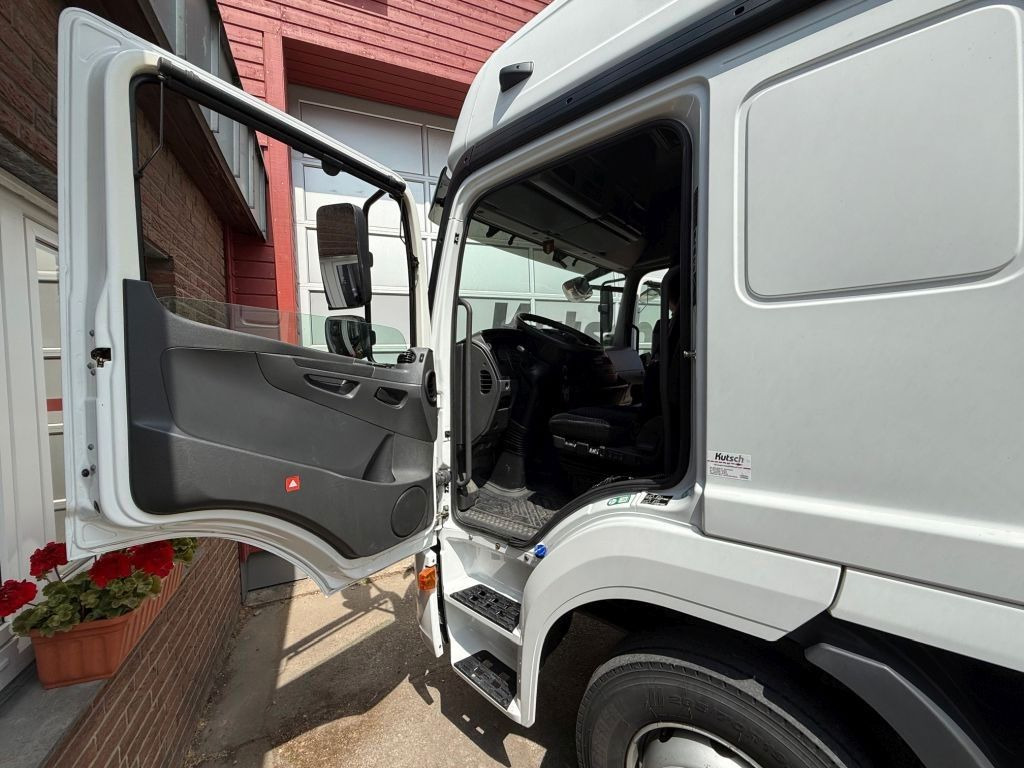 Caminhão com lona Mercedes-Benz Atego 1530L gr. Fhs. Pritsche / Plane + LBW: foto 13