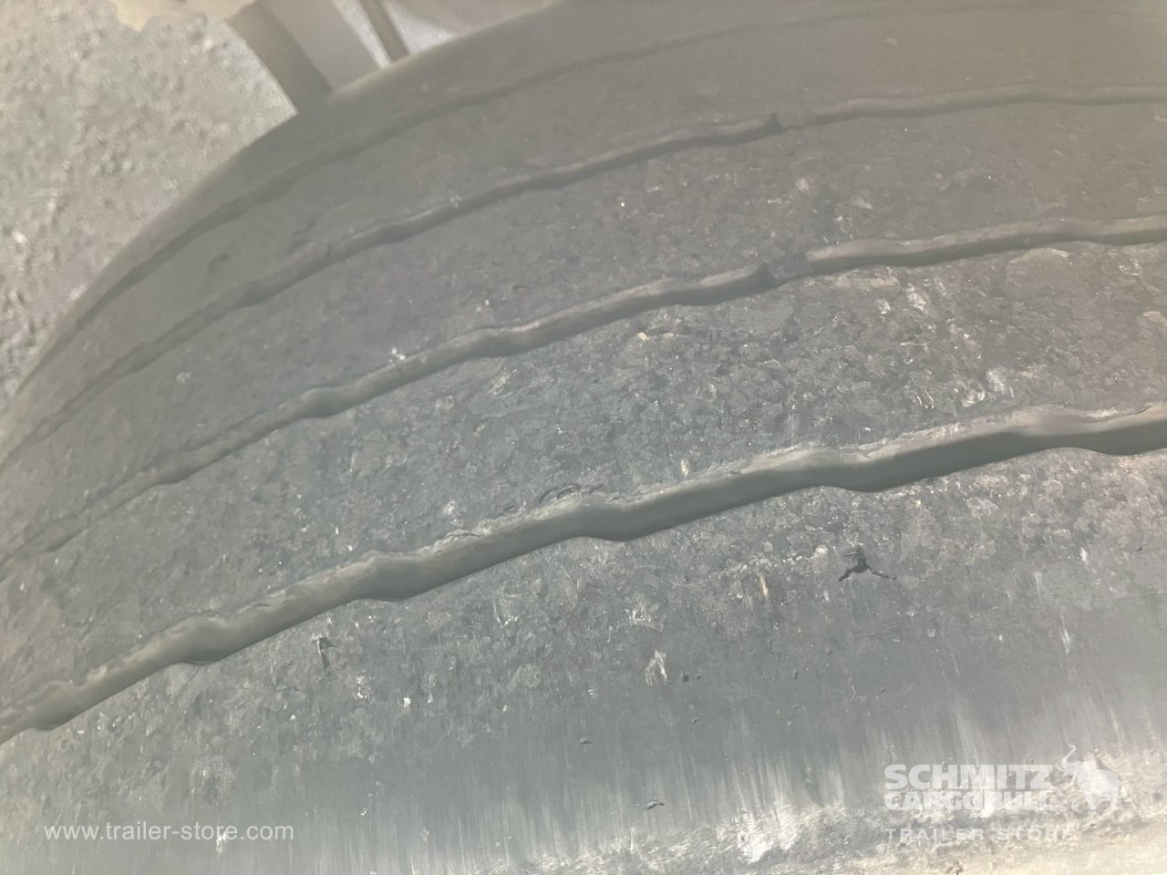 SCHMITZ Semiremolque Frigo Standard Double deck - Semireboque isotérmico: foto 5 SCHMITZ Semiremolque Frigo Standard Double deck - Semireboque isotérmico: foto 5