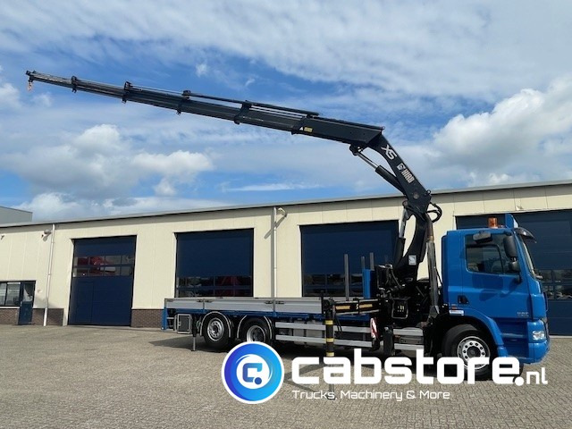 DAF CF 85.360 FAN 6x2 Euro 5 - Open laadbak + HIAB XS 377 EP-5 Hipro laadkraan - Remote control - Bouwjaar 2006 - Zeer goede conditie - Camião de caixa aberta/ Plataforma, Caminhão grua: foto 3 DAF CF 85.360 FAN 6x2 Euro 5 - Open laadbak + HIAB XS 377 EP-5 Hipro laadkraan - Remote control - Bouwjaar 2006 - Zeer goede conditie - Camião de caixa aberta/ Plataforma, Caminhão grua: foto 3
