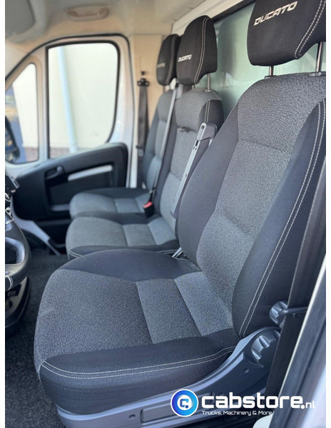 Caminhão furgão Fiat Ducato 2.3 Multijet 160 Pk  Euro 6 - Bouwjaar 2021 - Handgeschakeld 6 speed - Airco - 3 zitplaatsen - Laadklep: foto 14