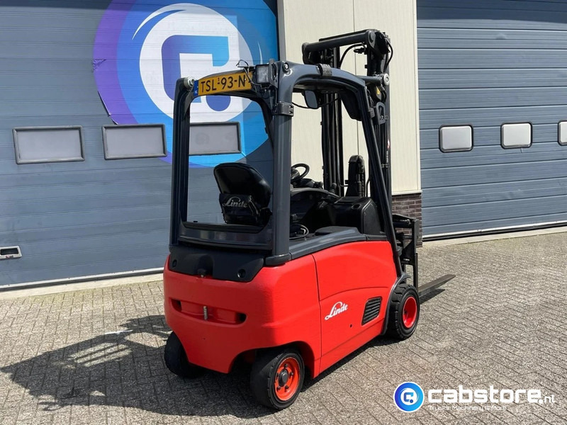 Linde E18PH-01 Elektrische hef truck - Electric Forklift - Year 2011- Side shift - Vorkverstelling - Empilhadeira: foto 3 Linde E18PH-01 Elektrische hef truck - Electric Forklift - Year 2011- Side shift - Vorkverstelling - Empilhadeira: foto 3