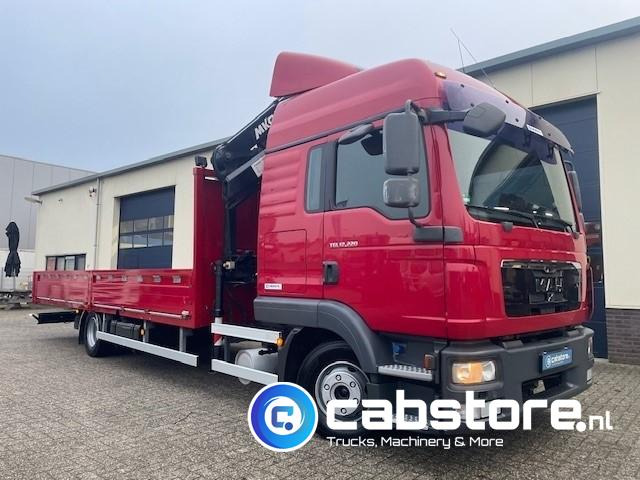 MAN TGL 12.220 4x2 BL Kraanwagen + open laadbak - Euro 5 - Handgeschakeld 6 speed - 6 Cilinder motor - MKG Laadkraan met afstandsbediening - Laadbak 690 cm lang! - Zeer nette MAN - Caminhão grua: foto 4 MAN TGL 12.220 4x2 BL Kraanwagen + open laadbak - Euro 5 - Handgeschakeld 6 speed - 6 Cilinder motor - MKG Laadkraan met afstandsbediening - Laadbak 690 cm lang! - Zeer nette MAN - Caminhão grua: foto 4