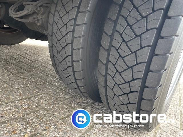 Caminhão furgão MAN TGL 8.180 4X2 BB  Euro 5 - Handgeschakelde versnellingsbak - Laadklep - Bouwjaar 2010 - 3 zitplaatsen: foto 19