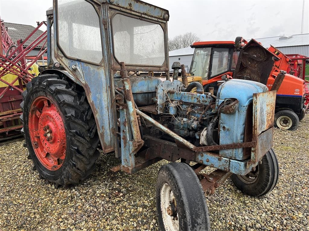 Ford Sonstiges - Trator: foto 1 Ford Sonstiges - Trator: foto 1