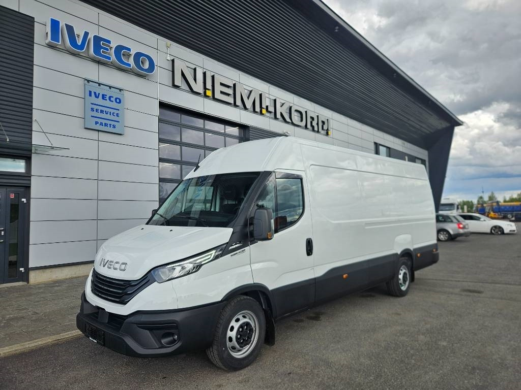 Iveco Daily 35S16A8 - Furgão: foto 1 Iveco Daily 35S16A8 - Furgão: foto 1