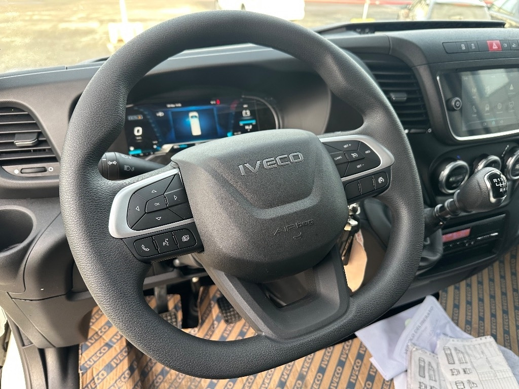 Furgão nuevo Iveco Daily 50C18 16m3: foto 11