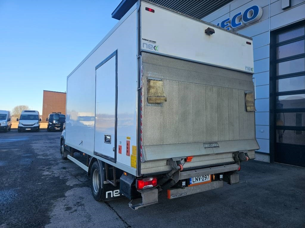 Iveco Daily 70C18 A8 - Carrinha de contentor: foto 4 Iveco Daily 70C18 A8 - Carrinha de contentor: foto 4
