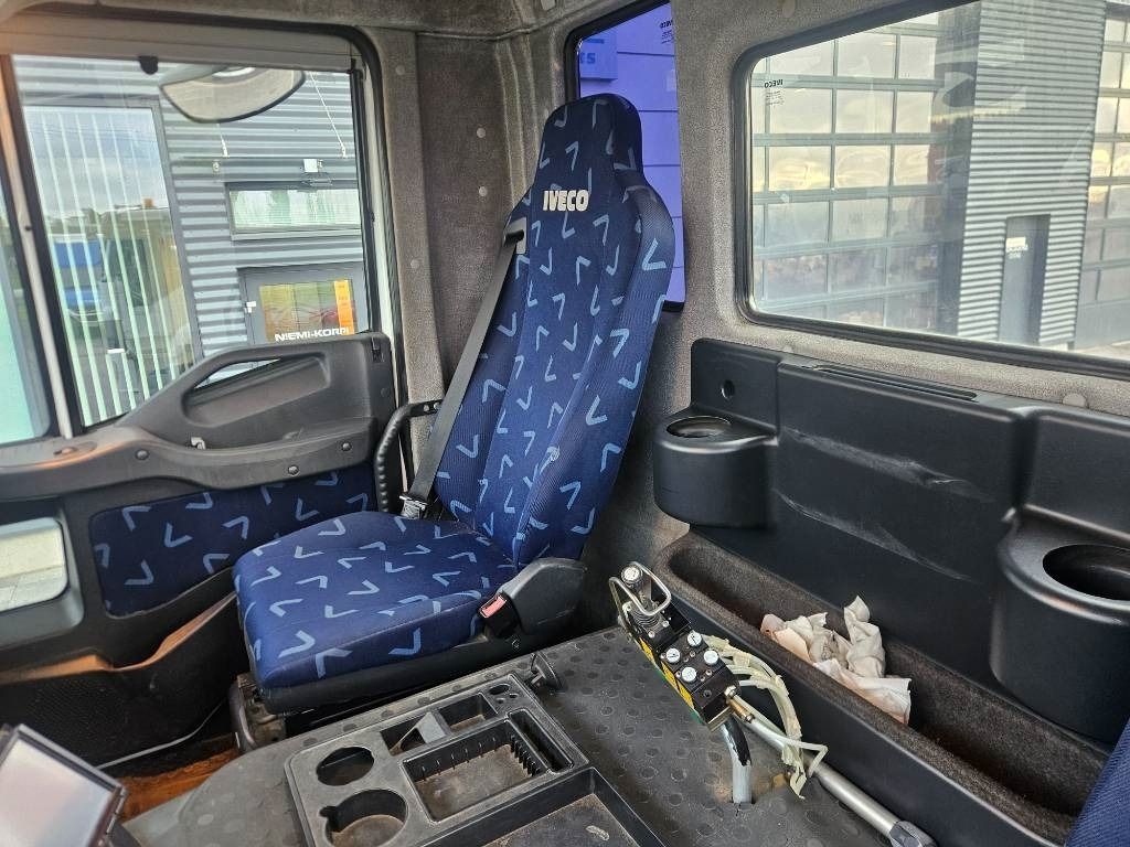 Caminhão polibenne Iveco Stralis 260 S42 6x2*4: foto 12 Caminhão polibenne Iveco Stralis 260 S42 6x2*4: foto 12