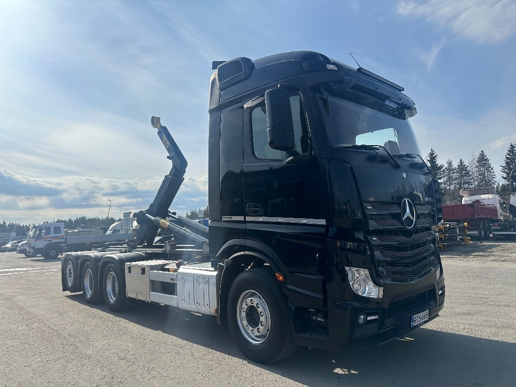 Mercedes-Benz Actros 3563 - Caminhão polibenne: foto 2 Mercedes-Benz Actros 3563 - Caminhão polibenne: foto 2