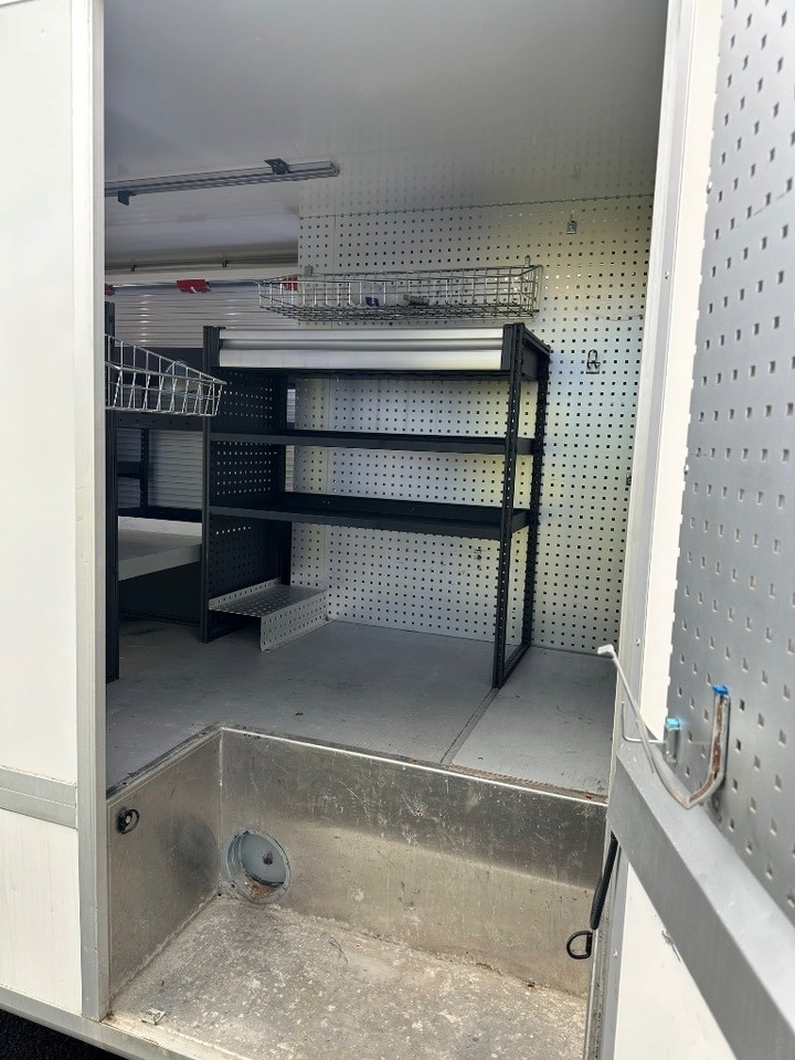 Furgão Mercedes-Benz Sprinter 316 Huoltoauto: foto 12 Furgão Mercedes-Benz Sprinter 316 Huoltoauto: foto 12