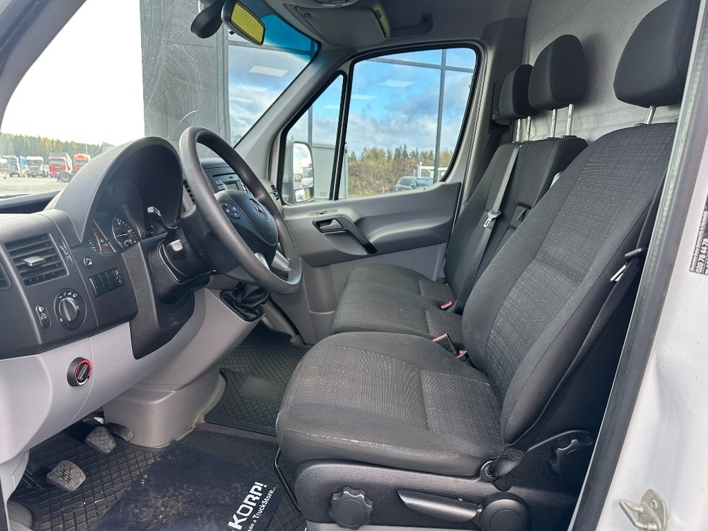 Furgão Mercedes-Benz Sprinter 316 Huoltoauto: foto 15 Furgão Mercedes-Benz Sprinter 316 Huoltoauto: foto 15