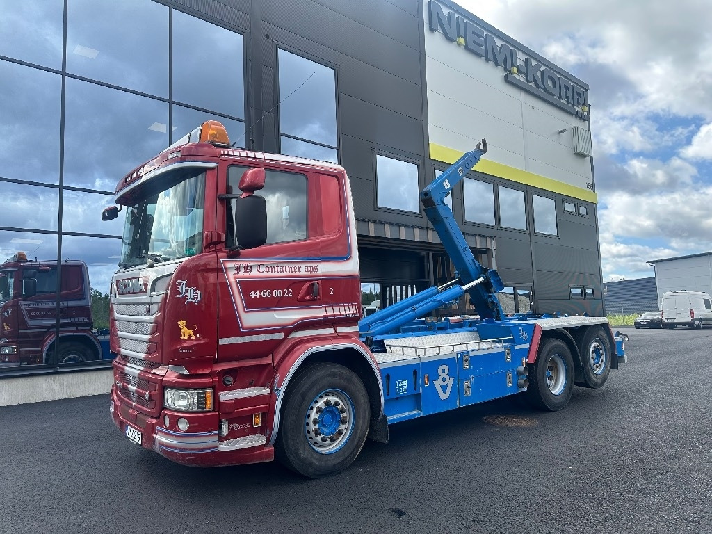 Scania R580 6x2*4 - Caminhão polibenne: foto 1 Scania R580 6x2*4 - Caminhão polibenne: foto 1