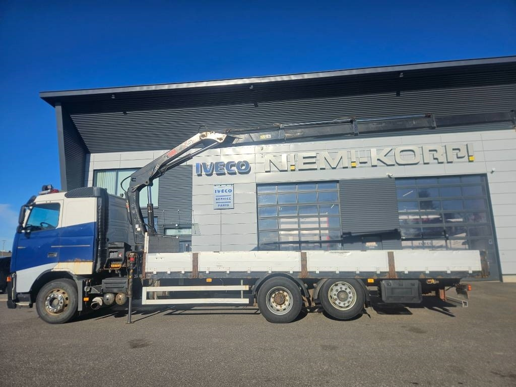 Volvo FH12 6x2 Hiab 166 kympitys 2029 asti - Caminhão grua: foto 5 Volvo FH12 6x2 Hiab 166 kympitys 2029 asti - Caminhão grua: foto 5