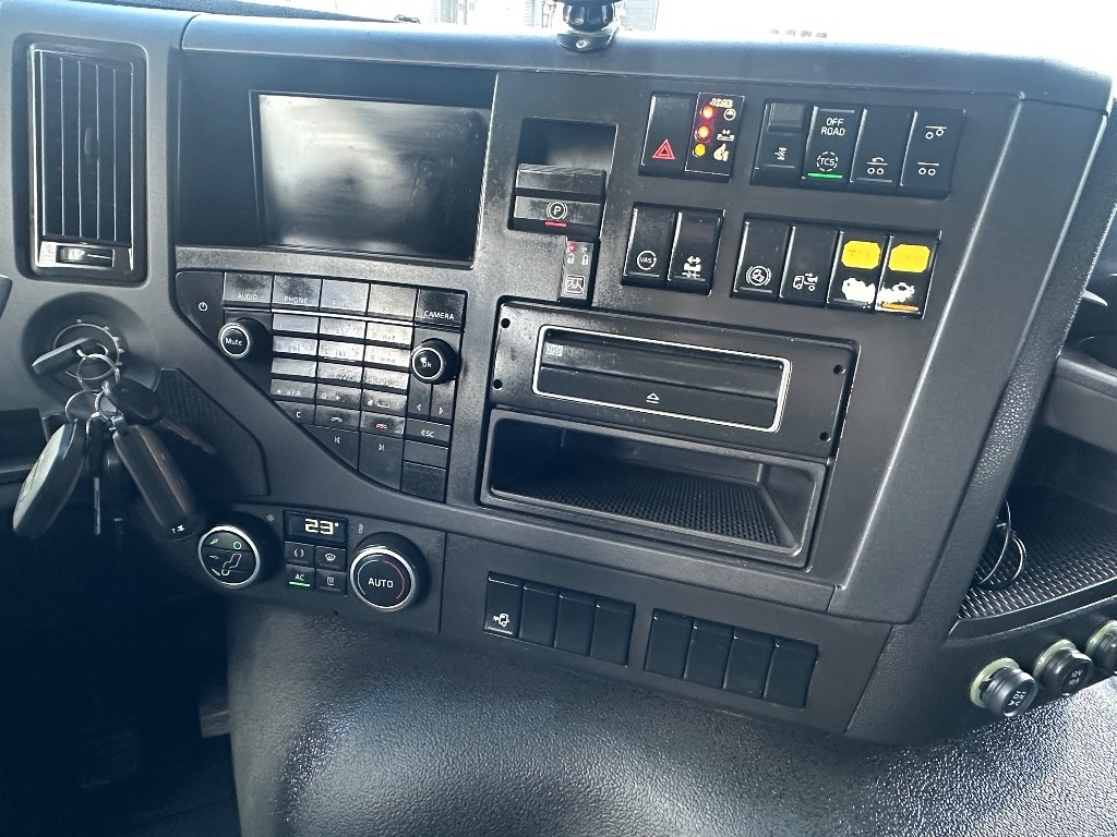 Caminhão polibenne Volvo FMX 540 6x2*4: foto 17