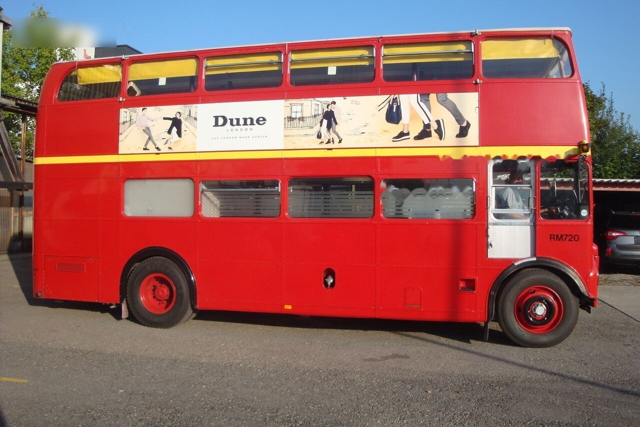 AEC ROUTEMASTER RM - height 4 metres - Ônibus panorâmico: foto 3 AEC ROUTEMASTER RM - height 4 metres - Ônibus panorâmico: foto 3