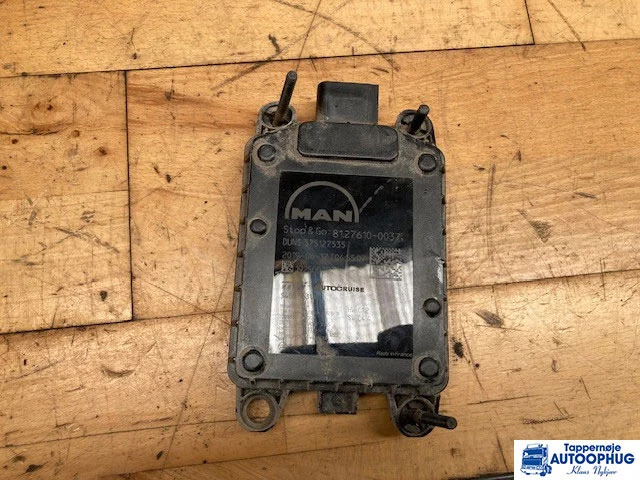 MAN Front radar sensor – MAN 81.27610-0035 - Sistema elétrico de Caminhão: foto 1 MAN Front radar sensor – MAN 81.27610-0035 - Sistema elétrico de Caminhão: foto 1
