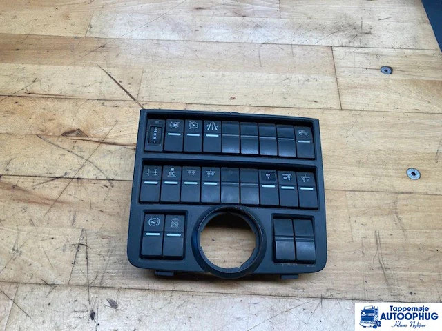 MAN Kontakter - Sistema elétrico de Caminhão: foto 1 MAN Kontakter - Sistema elétrico de Caminhão: foto 1