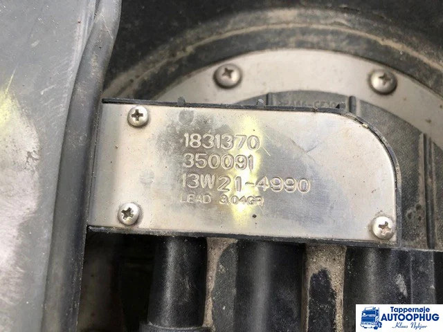 Scania Adblue pumpe Adblue tank P/N: 2141802 – 1884225 - Tanque para AdBlue de Caminhão: foto 4 Scania Adblue pumpe Adblue tank P/N: 2141802 – 1884225 - Tanque para AdBlue de Caminhão: foto 4