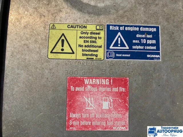 Scania Brandstof tank P/N: 1517304 / 1871188 - Tanque de combustível de Caminhão: foto 3 Scania Brandstof tank P/N: 1517304 / 1871188 - Tanque de combustível de Caminhão: foto 3