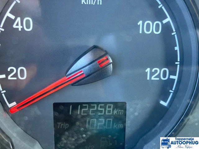 Caminhão furgão Scania P280 4×2 Box: foto 10