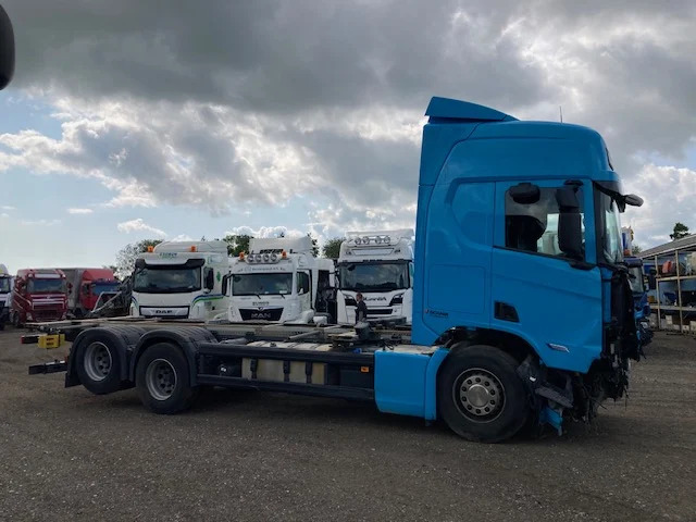 Scania R500 6X2 Retarder BDF system - Caminhão transportador de contêineres/ Caixa móvel: foto 3 Scania R500 6X2 Retarder BDF system - Caminhão transportador de contêineres/ Caixa móvel: foto 3