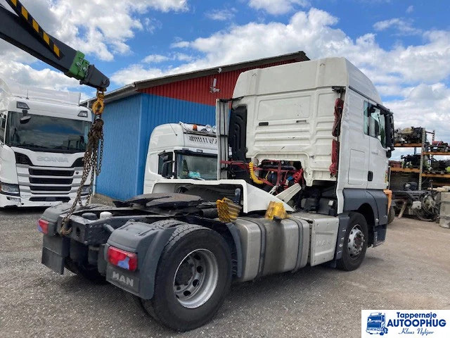MAN TGX 18.460 - Tractor: foto 3 MAN TGX 18.460 - Tractor: foto 3