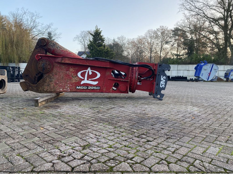 LaBounty MSD2250R - Tesoura de demolição de Máquina de construção: foto 1 LaBounty MSD2250R - Tesoura de demolição de Máquina de construção: foto 1