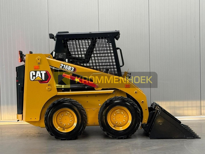 Caterpillar 216 B3 - Mini carregadeira: foto 5 Caterpillar 216 B3 - Mini carregadeira: foto 5