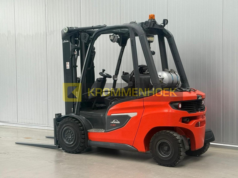 Linde H 30 T - Empilhadeira a gás: foto 3 Linde H 30 T - Empilhadeira a gás: foto 3