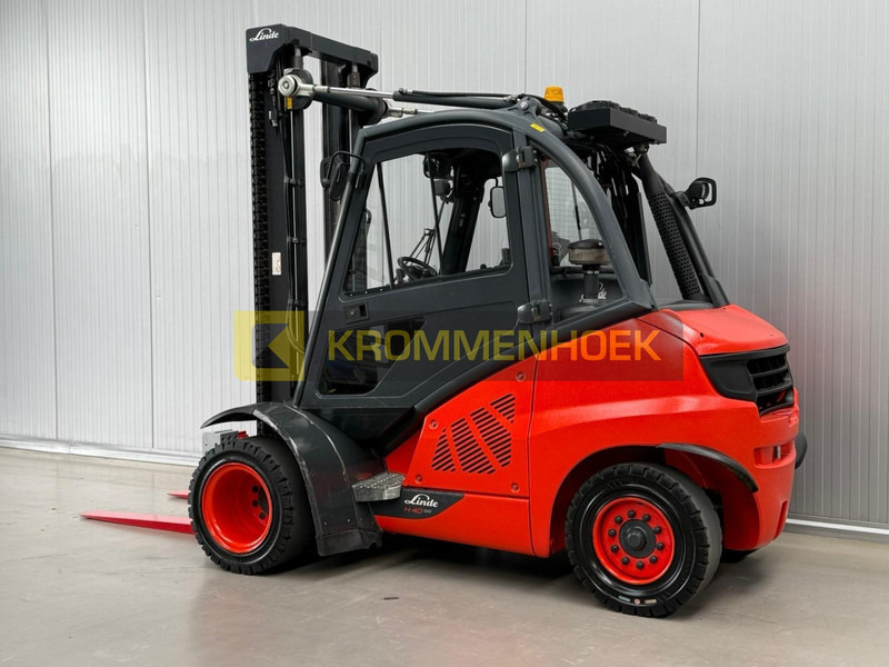 Linde H 40 D-02 - Empilhadeira a diesel: foto 3 Linde H 40 D-02 - Empilhadeira a diesel: foto 3