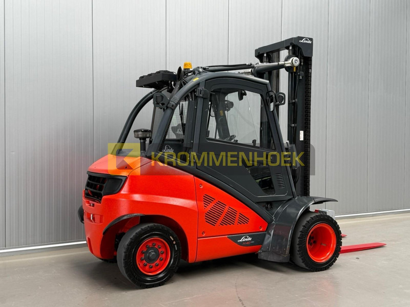 Linde H 40 D-02 - Empilhadeira a diesel: foto 4 Linde H 40 D-02 - Empilhadeira a diesel: foto 4