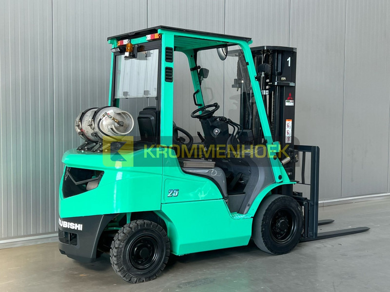 Mitsubishi FG 25 NT - Empilhadeira a gás: foto 4 Mitsubishi FG 25 NT - Empilhadeira a gás: foto 4