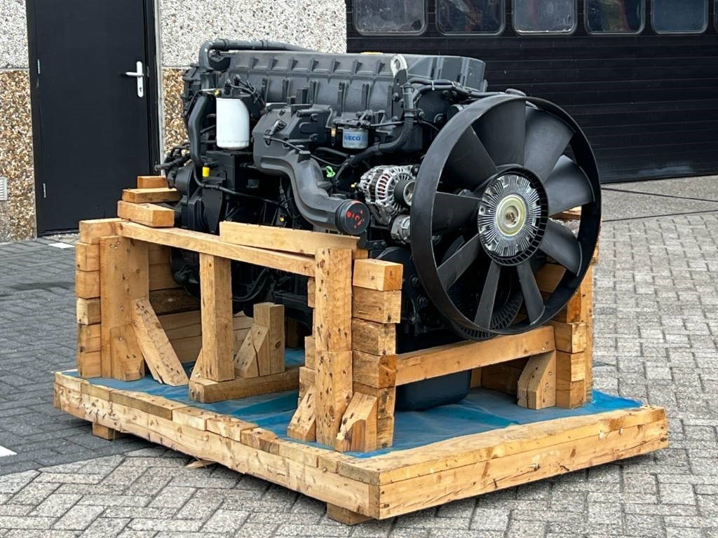 CNH Engine - FPT Cursor 13 - F3BE9681C - Motor de Máquina agrícola: foto 1 CNH Engine - FPT Cursor 13 - F3BE9681C - Motor de Máquina agrícola: foto 1