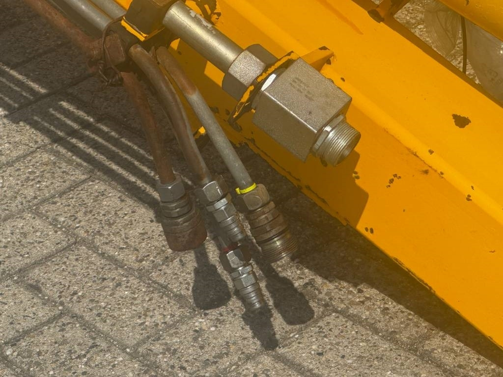 Herder MB503SH, complete, government machine! - Gadanheira: foto 4 Herder MB503SH, complete, government machine! - Gadanheira: foto 4